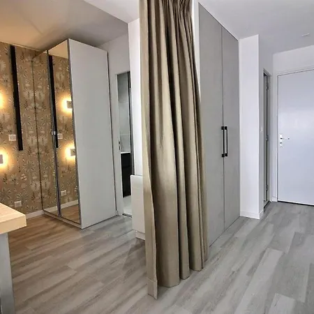 Annonce Professionnelle, Avec Tres Belle Vue Mer, 3eme Etage, Pour 4 Personnes Max * アルドロ・プラージュ