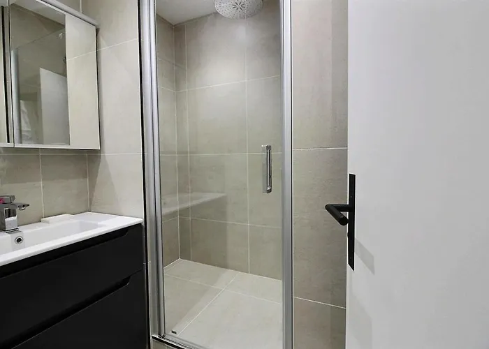 Annonce Professionnelle, Avec Très Belle Vue Mer, 3ème étage, Pour 4 Personnes Max Appartamento *